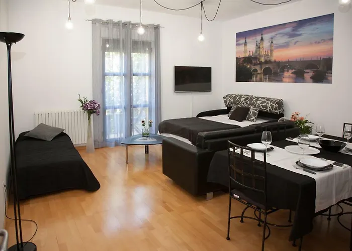 Dean Dos Catedrales * Zaragoza